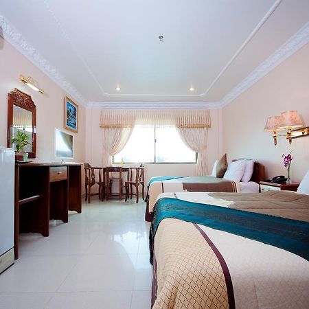 Golden Sand Hotel Sihanoukville Quarto foto